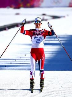 Марит Бьорген — олимпийская чемпионка в скиатлоне