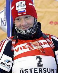 Победительница 3-х декабрьских гонок-2004 биатлонистка Ольга Зайцева: В парковых тирах я беспощадно мажу…