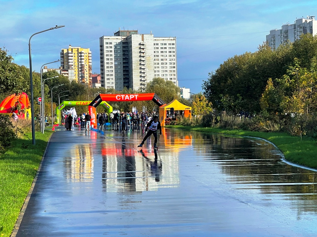 В Алёшкино открыли шестикилометровую лыжероллерную трассу