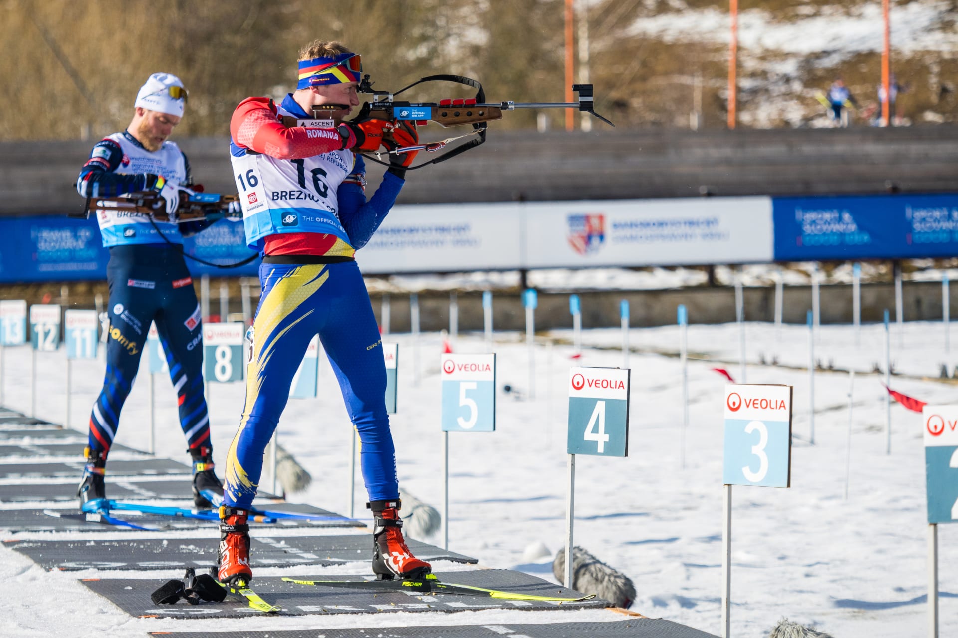 Исак Фрей выиграл гонку преследования чемпионата Европы по биатлону в Осрбли