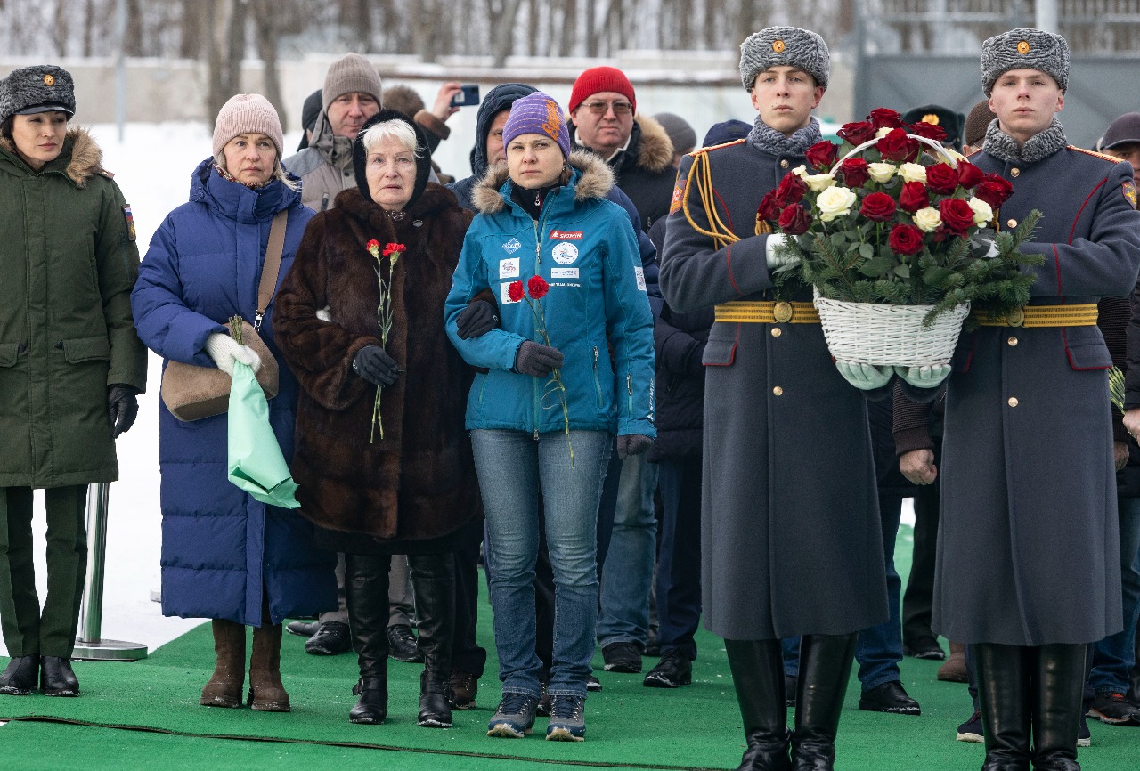 В Токсово установили памятник двукратному олимпийскому чемпиону Анатолию Алябьеву