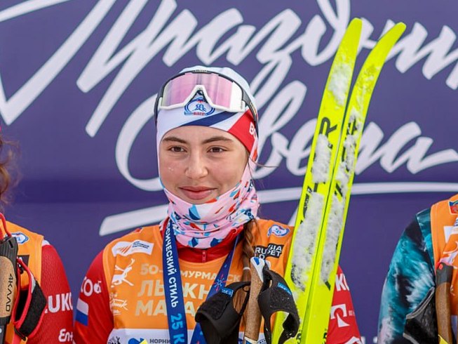 Карина Гончарова: Мама отдала меня в лыжную секцию, увидев, как я наматываю круги по огороду на лыжах брата