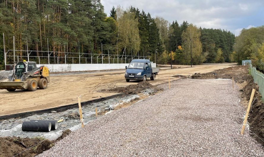 Завершается строительство новой лыжероллерной трассы в Химках