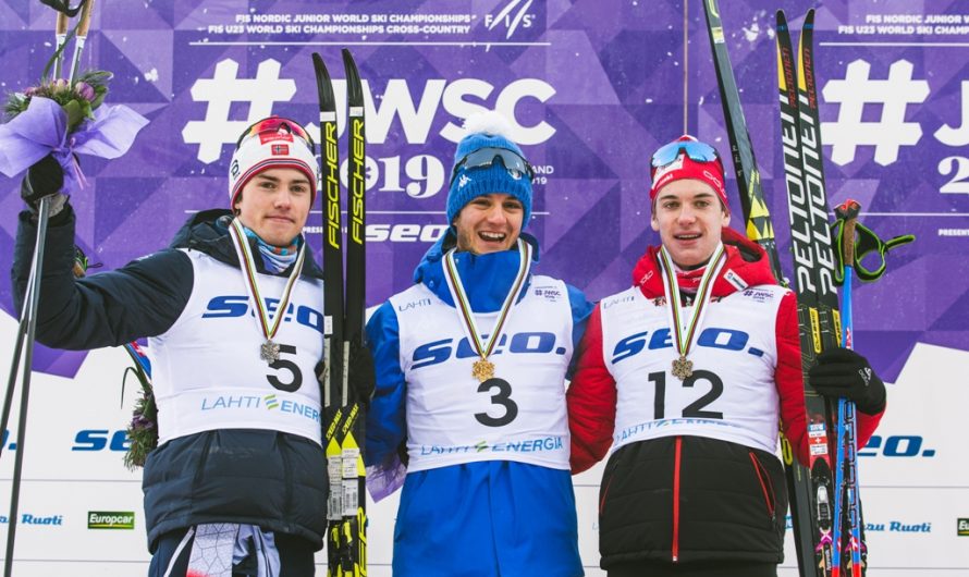Лука дель Фаббро и Фрида Карлссон стали чемпионами мира среди юниоров в классических масс-стартах.