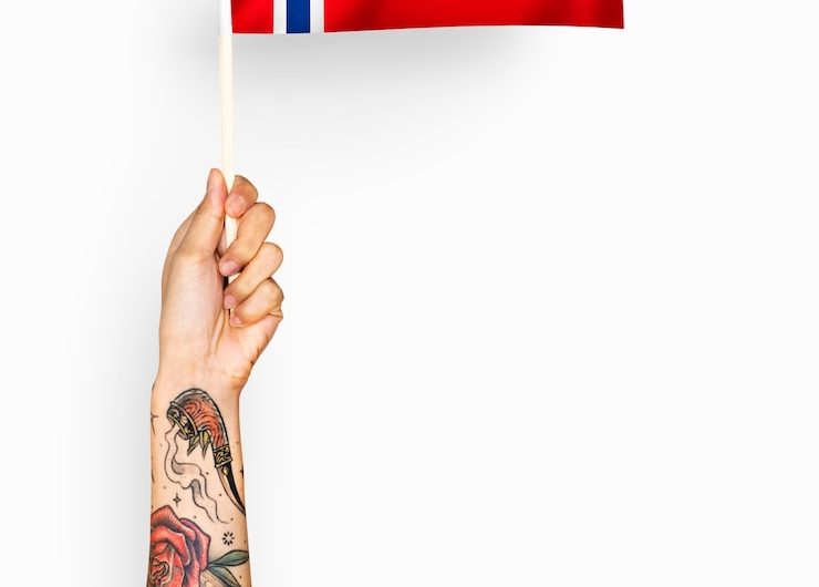 Норвежская команда одержала победу в смешанной эстафете чемпионата Европы.