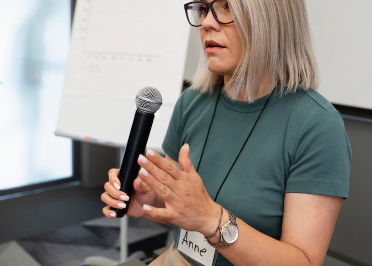 Старт протокола и конкурс прогнозов для женской эстафеты в Новом Месте