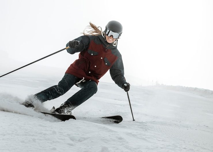 Александр Большунов примет участие в спринтерской гонке на Олимпиаде в Пхенчхане.